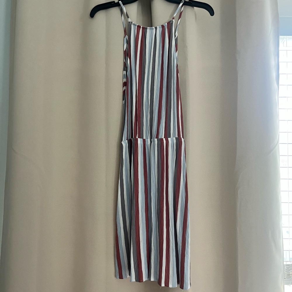 Market & Spruce Red and White Sundress Sleeveless Wrap - Picture 2 of 4